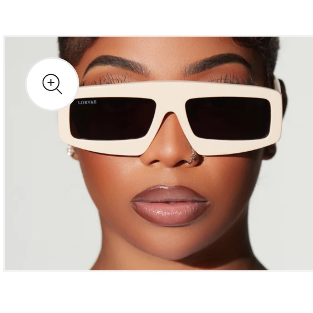 Lorvae cream sunglasses